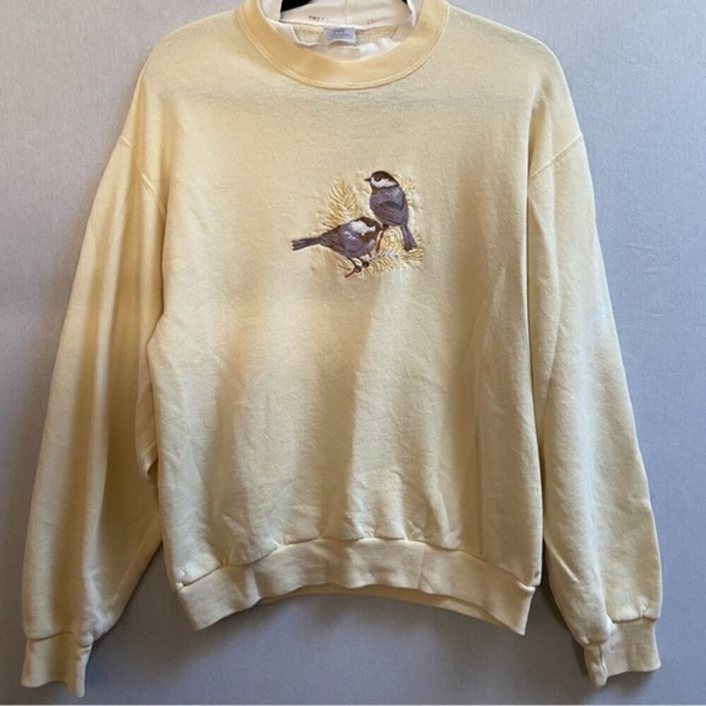 Vintage Jerzees Love Birds Embroidered Sweatshirt - M - Grandmacore / Nature